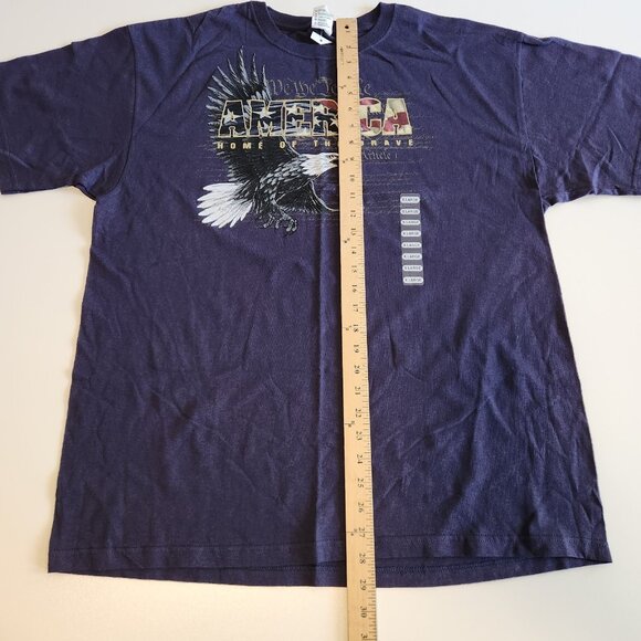 America Home Of The Brave T-Shirt We The People USA Flag Eagle Patriotic XL NEW - Picture 6 of 7